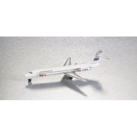 SAS McDonnel Douglas MD-87 1:500 (Beg.)