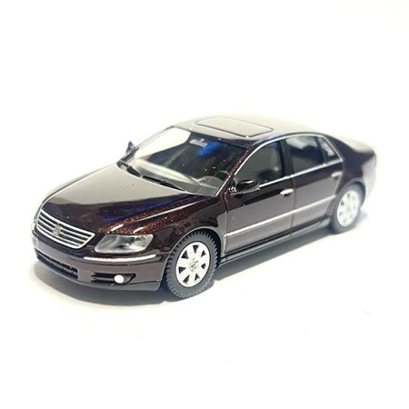 VW Phaeton, Dark Red - Wiking (H0)