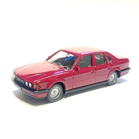 BMW 750i, Lila - Wiking (H0)