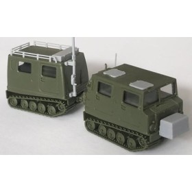 Hägglunds BV206 with radio antenna, plastic model kit (H0)