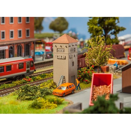 Faller 120261- Small substation with pointed roof, scale 1:87