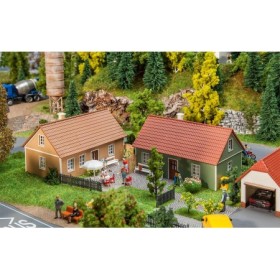 Faller 130607- 2 Village houses, scale 1:87