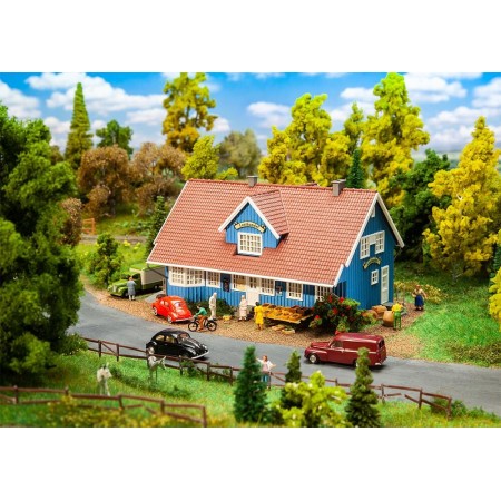 Faller 130660- Swedish village shop, scale 1:87