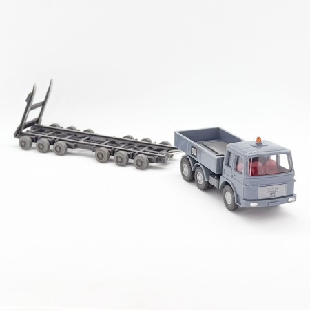 Wiking 919/2 - Grey-blue MAN 22.321 Flat bed truck with heavy trailer - Retro H0