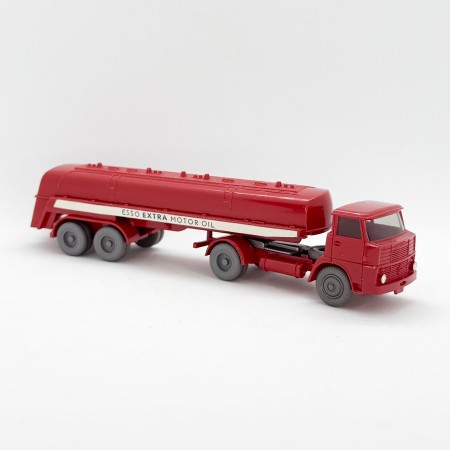 Wiking 937/1 - Red Henschel HS 16 Tanker "ESSO" - Retro H0